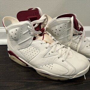 Jordan 6 Retro Maroon (Men's Size 11)